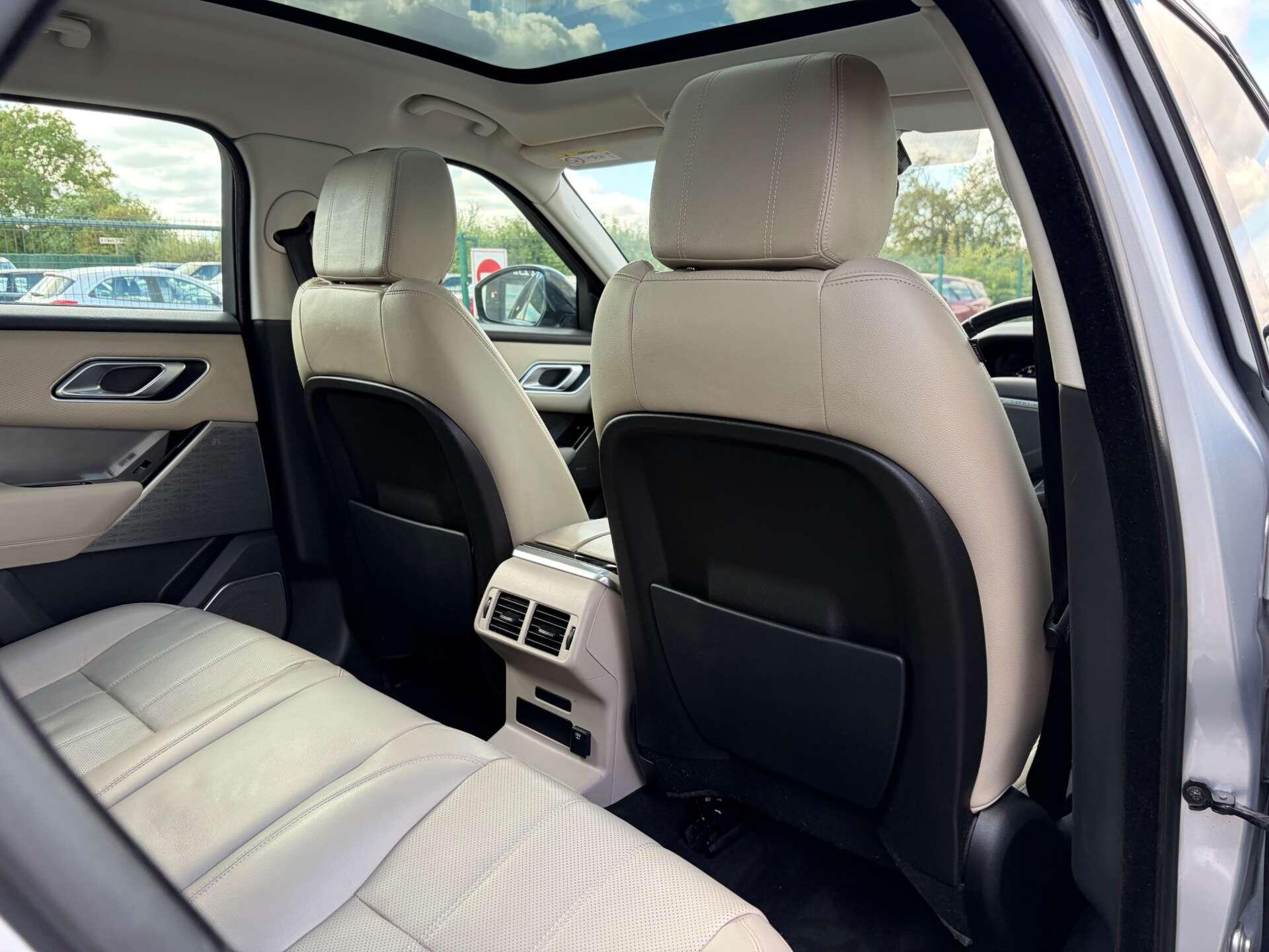Land Rover Range Rover Velar view 30