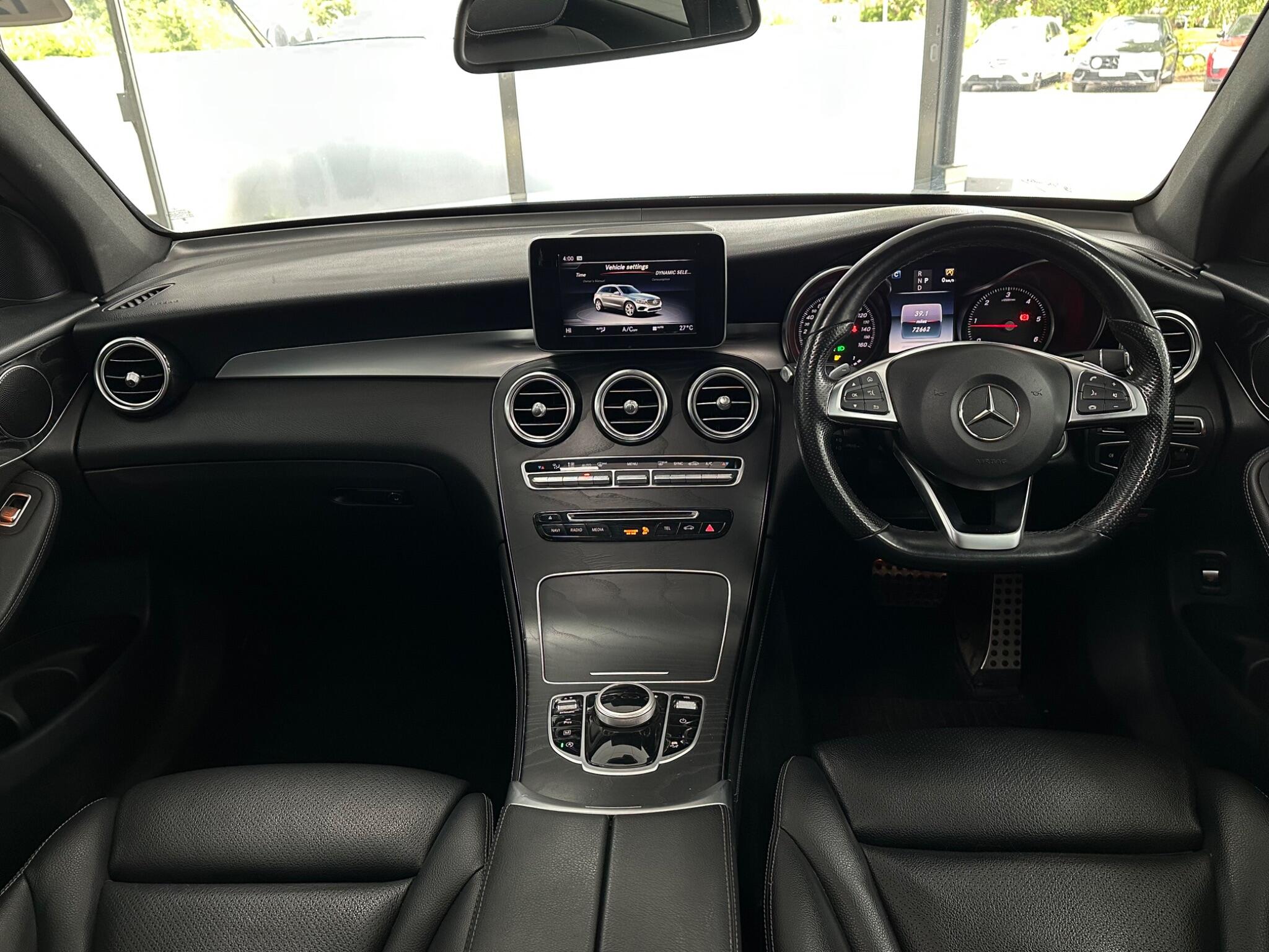 Mercedes-Benz GLC view 17