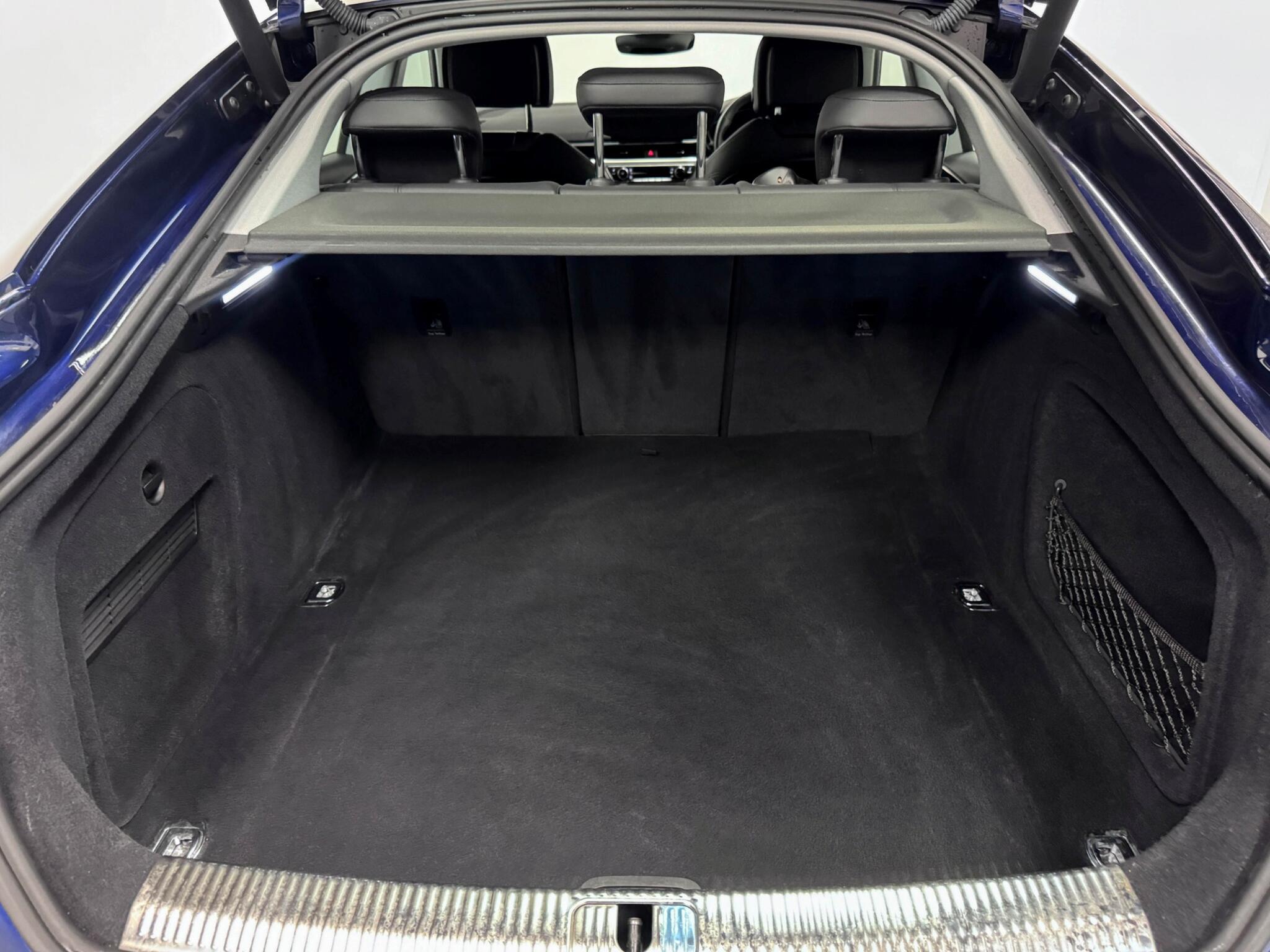 Audi A5 view 7