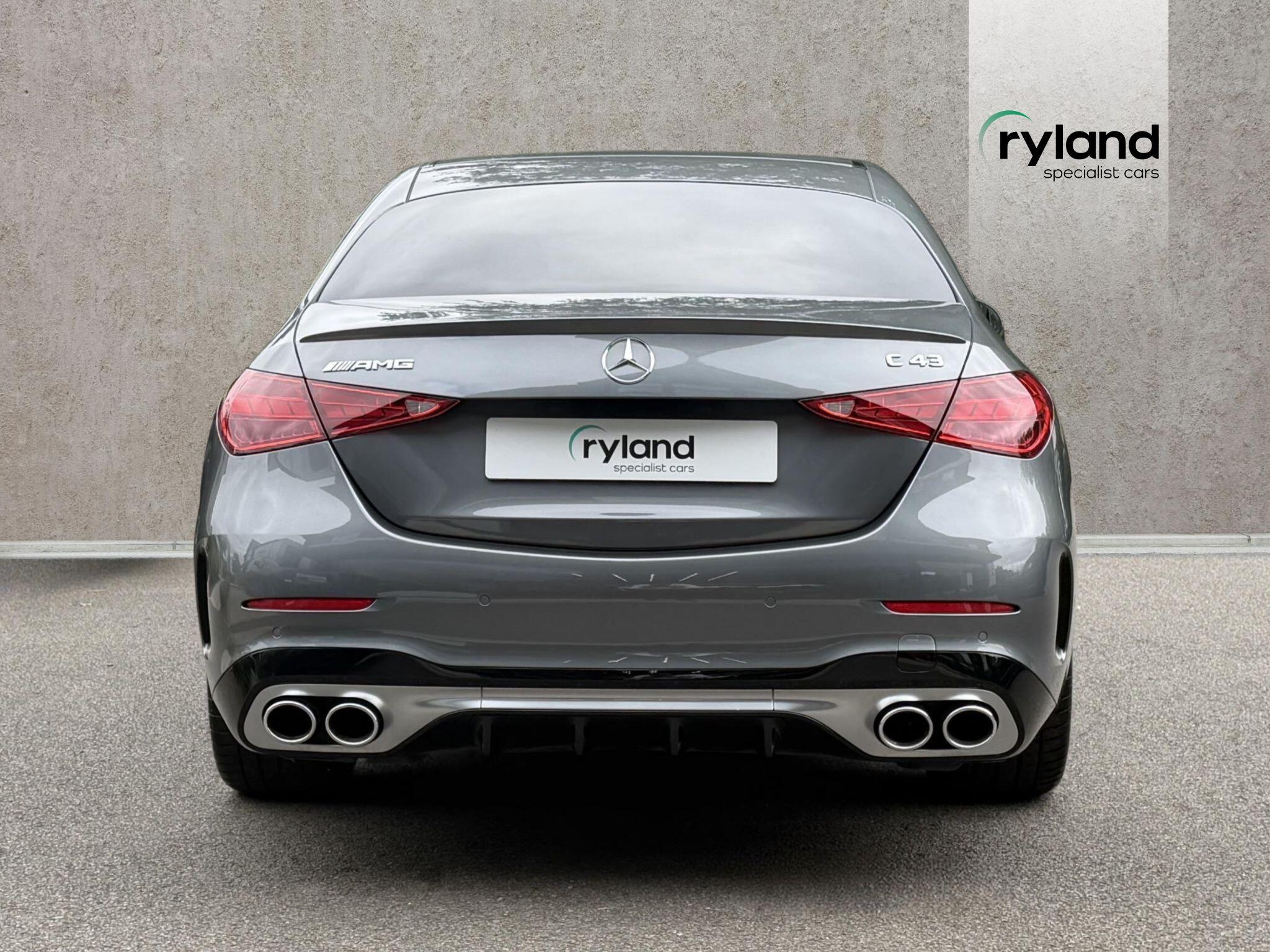 Mercedes-Benz C Class view 5