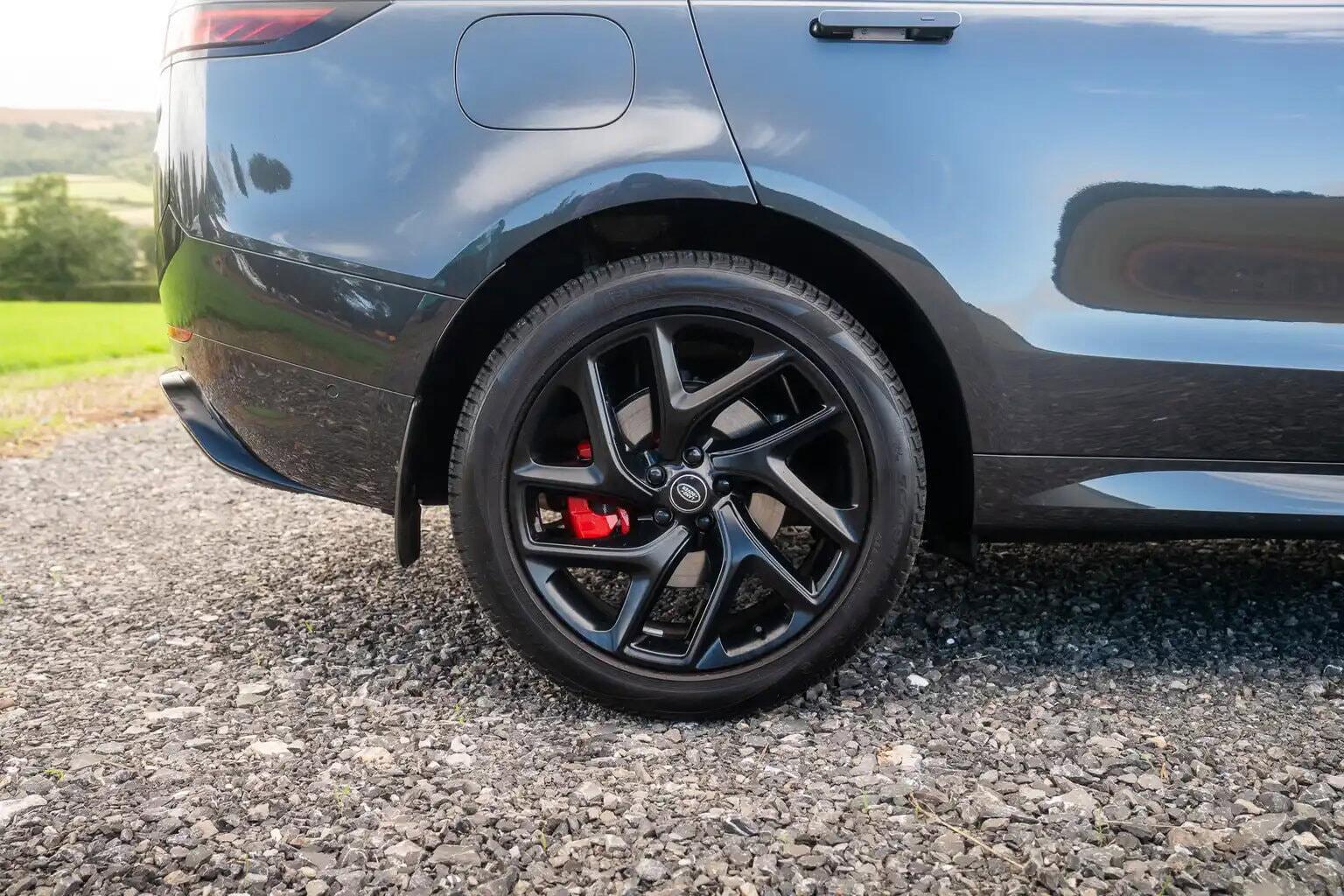 Land Rover Range Rover Sport view 14