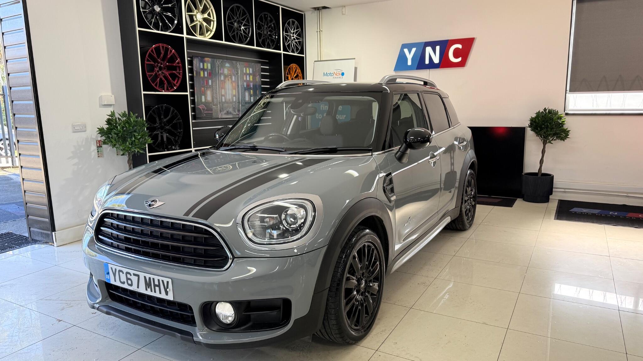 MINI Countryman view 46