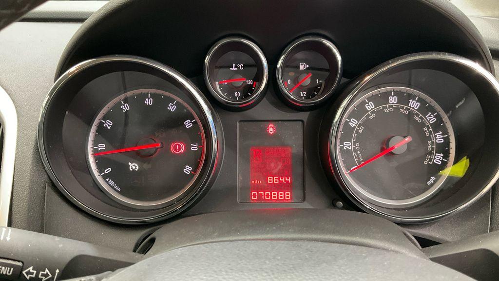 Vauxhall Astra view 43