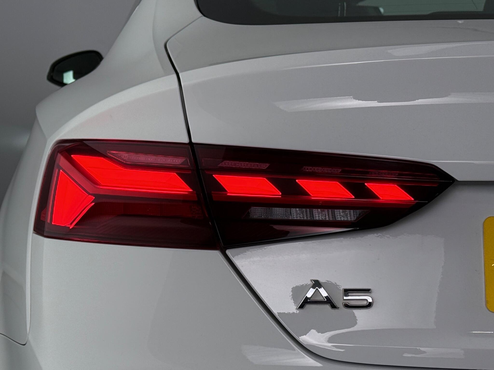 Audi A5 view 12