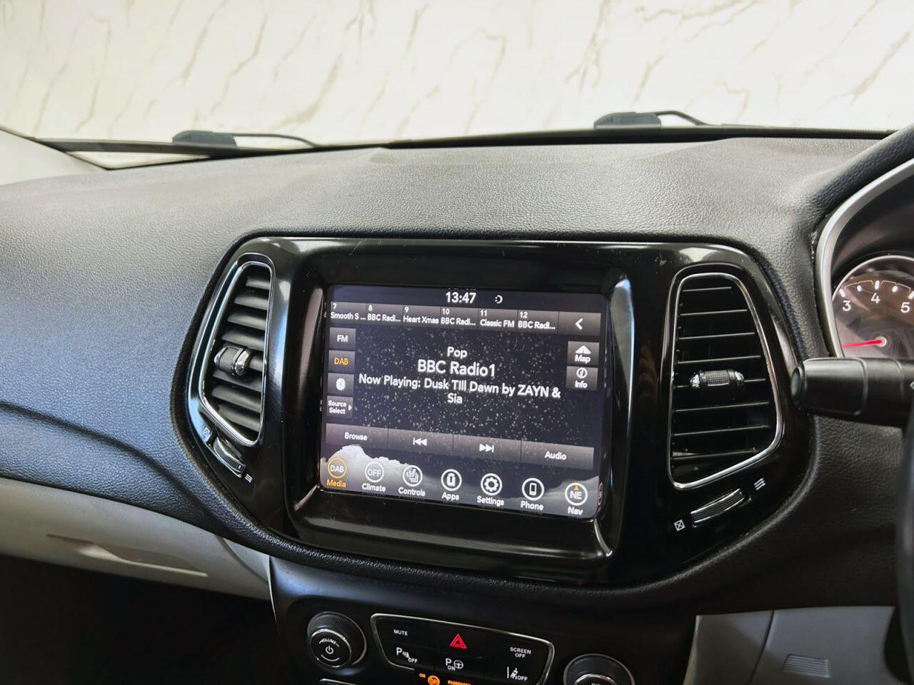 Jeep Compass view 16