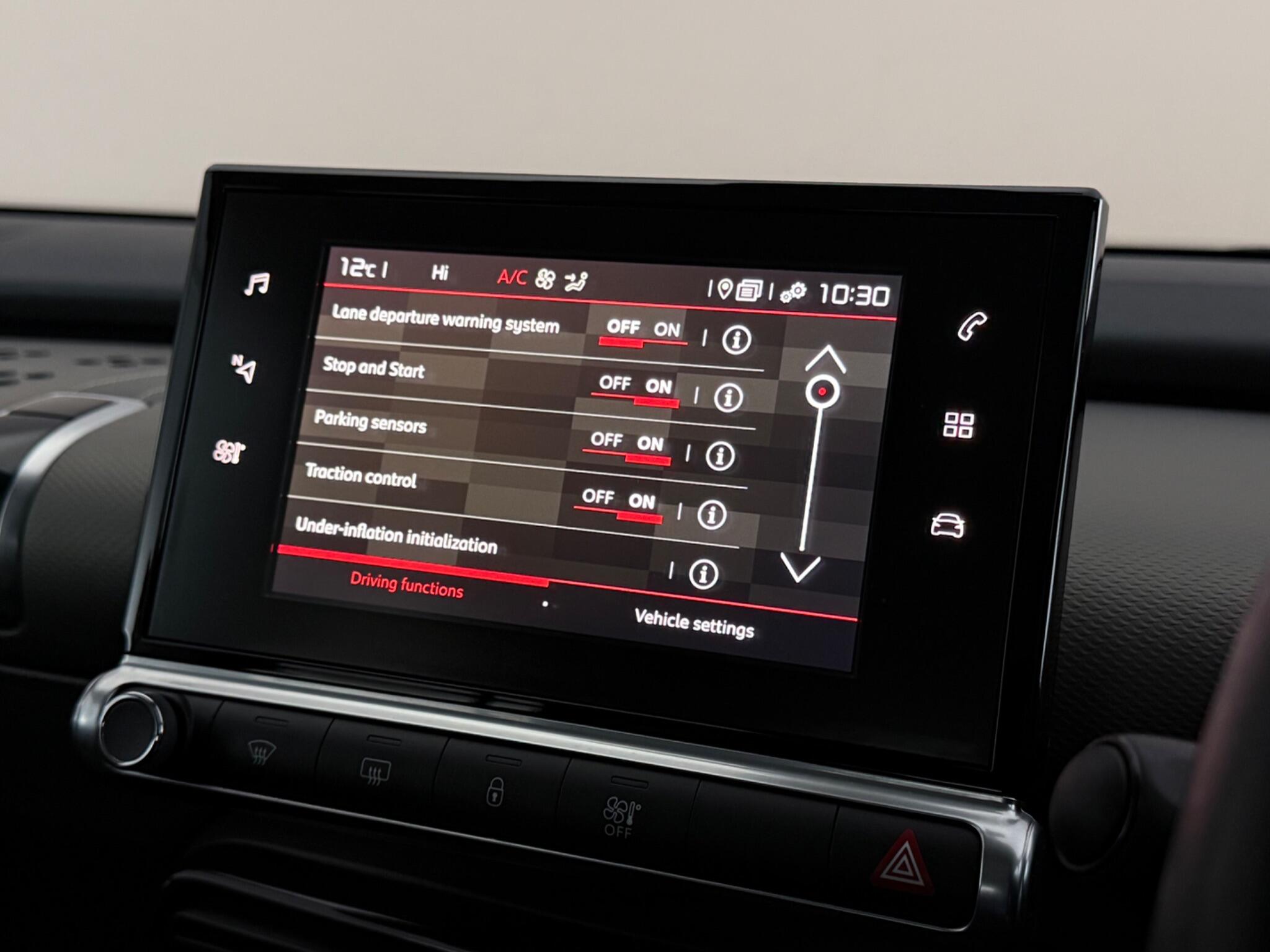 Citroen C4 Cactus view 26