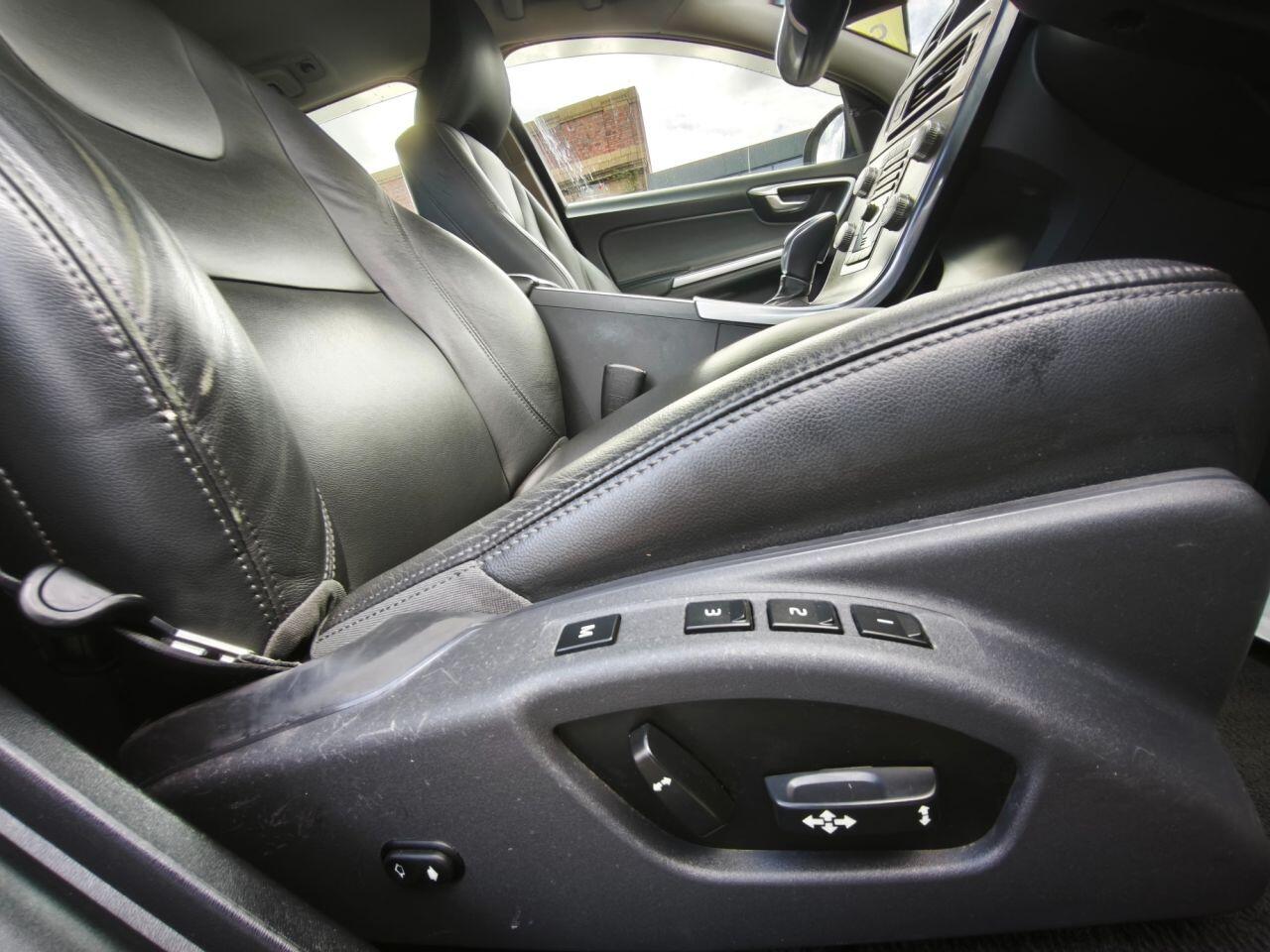 Volvo V60 view 17
