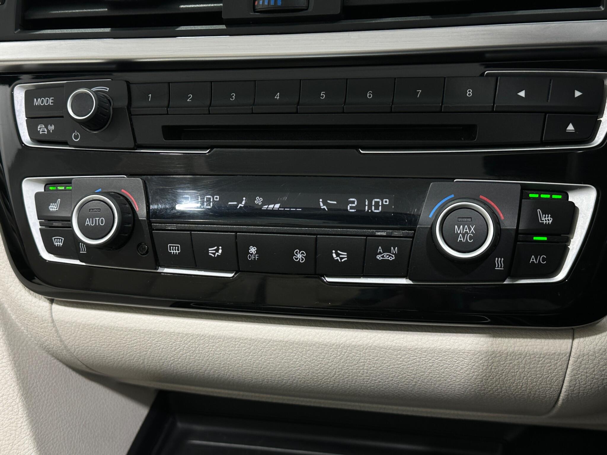 BMW 4 Series view 22
