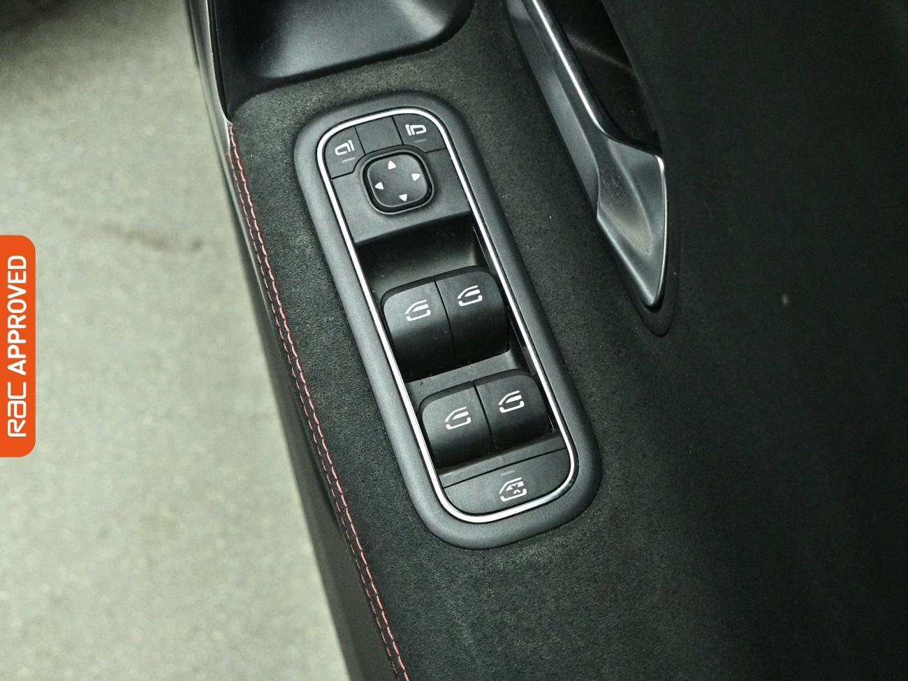 Mercedes-Benz A-Class view 19