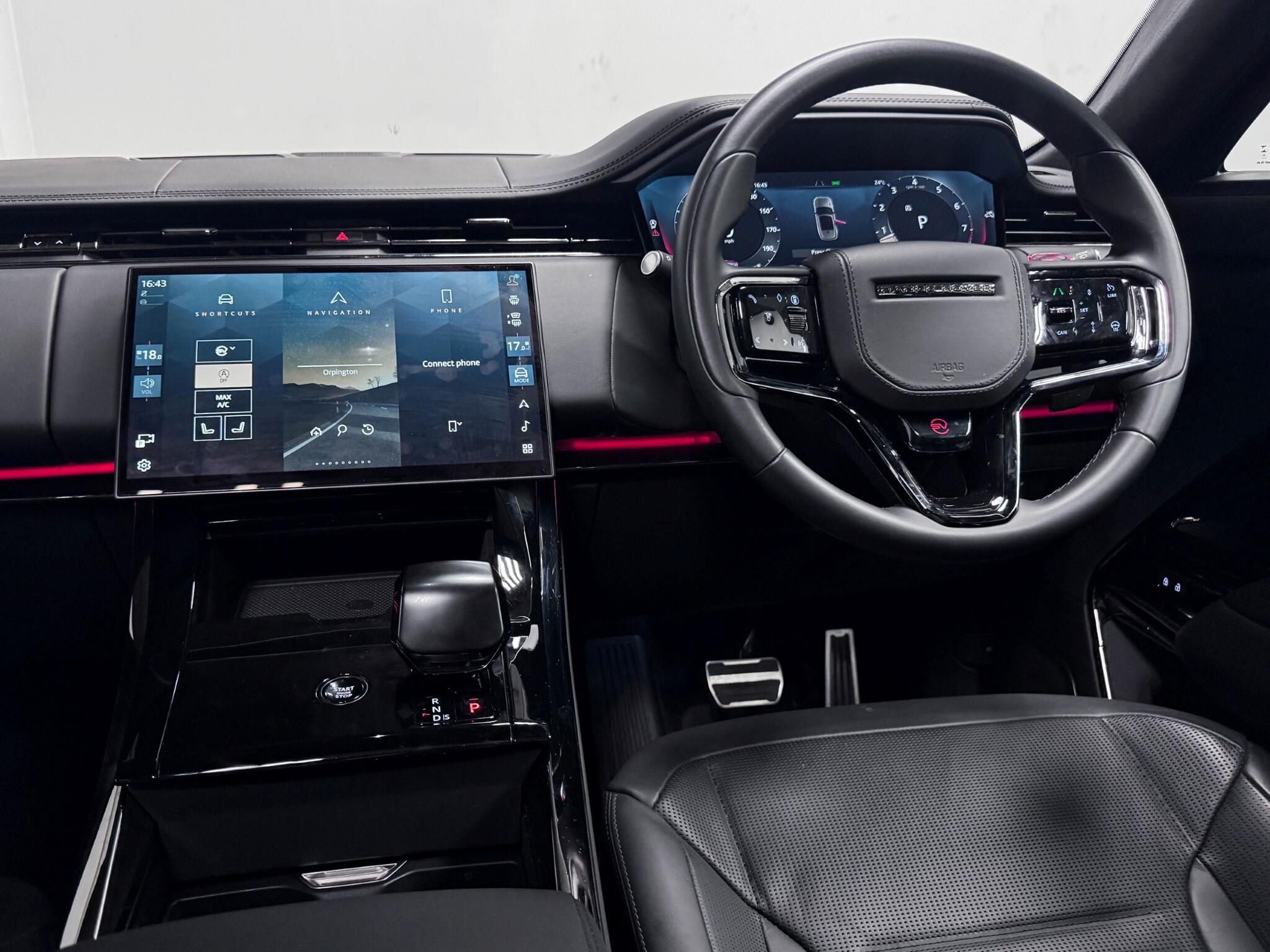 Land Rover Range Rover Sport view 37