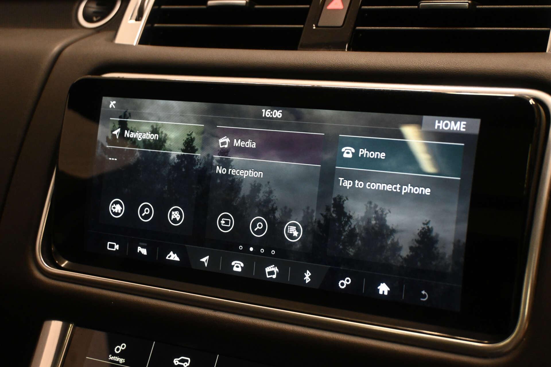 Land Rover Range Rover Sport view 34