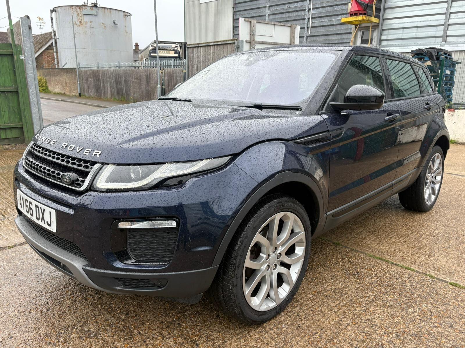 Land Rover Range Rover Evoque view 7