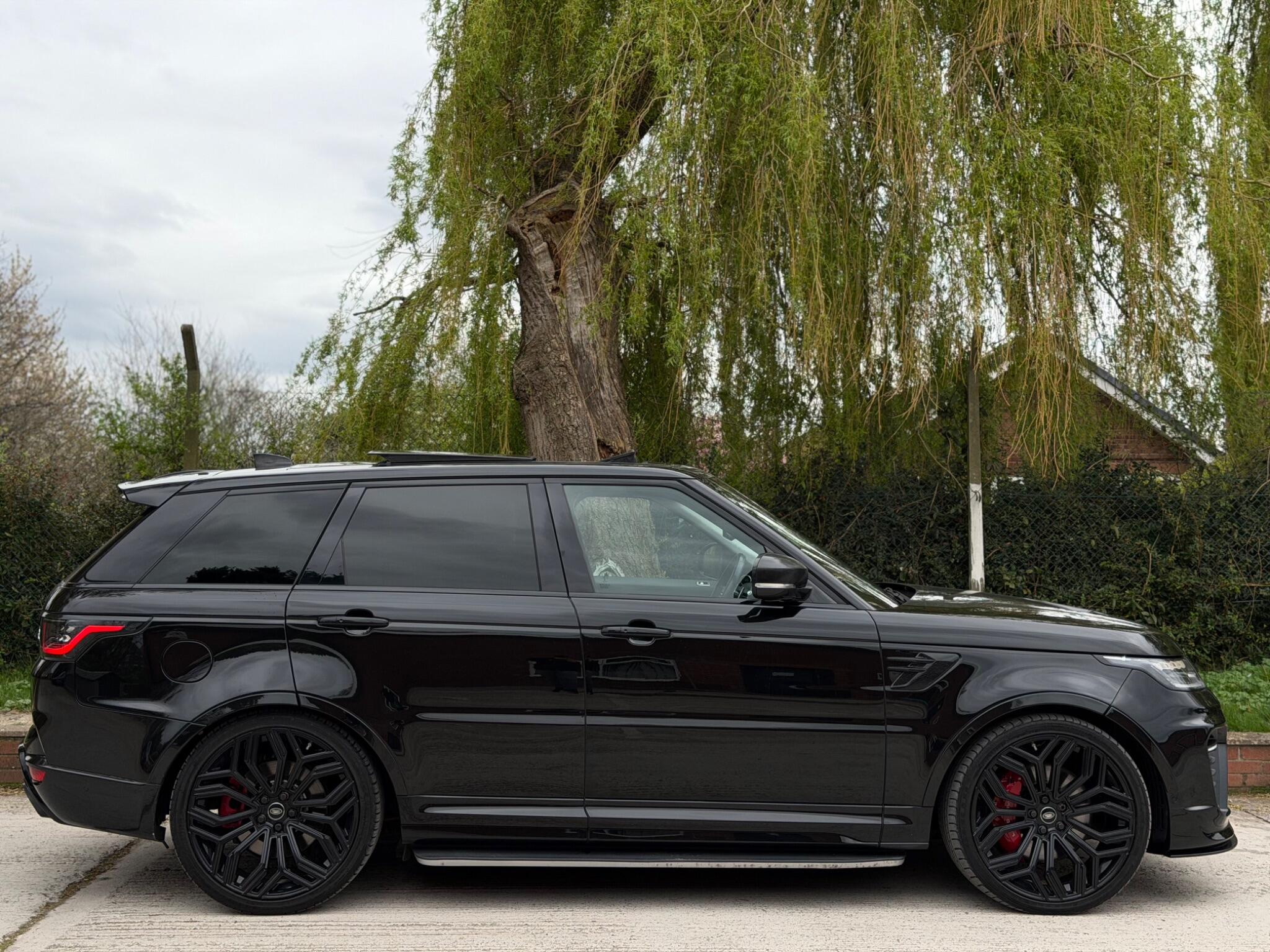Land Rover Range Rover Sport view 14