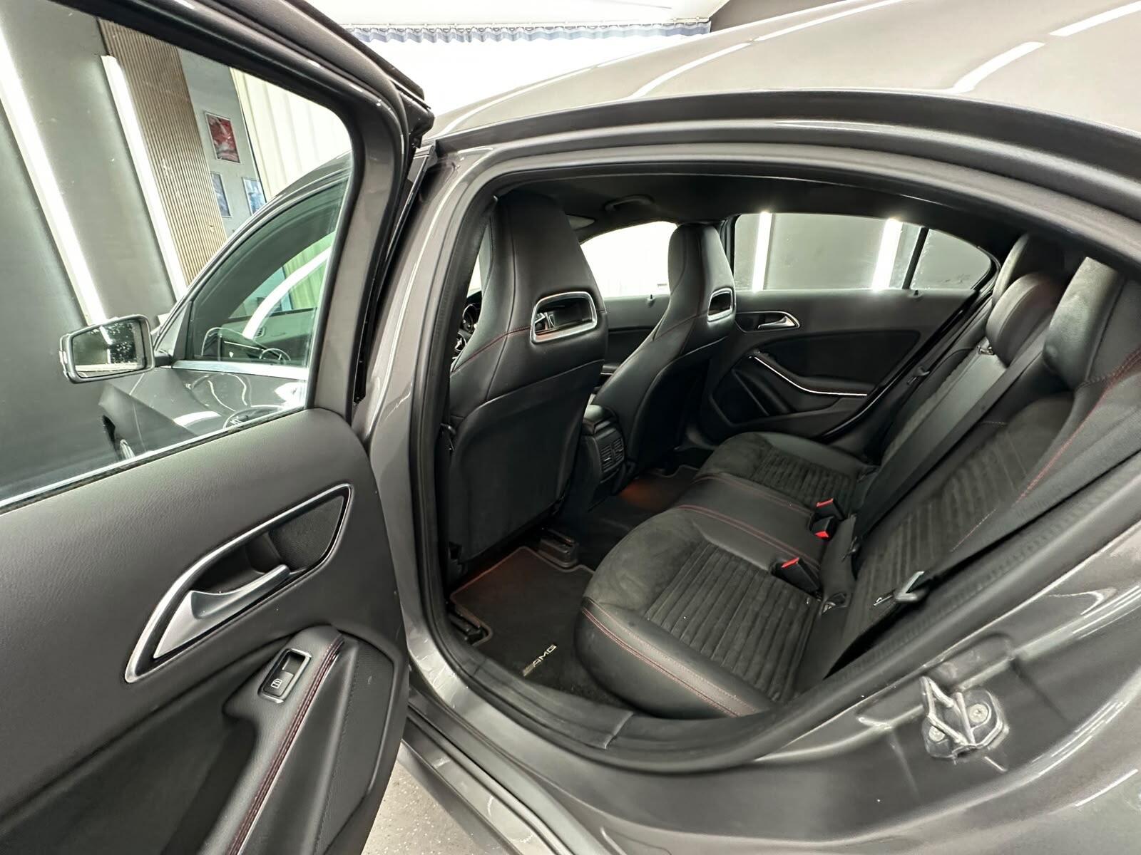 Mercedes-Benz A-Class view 31