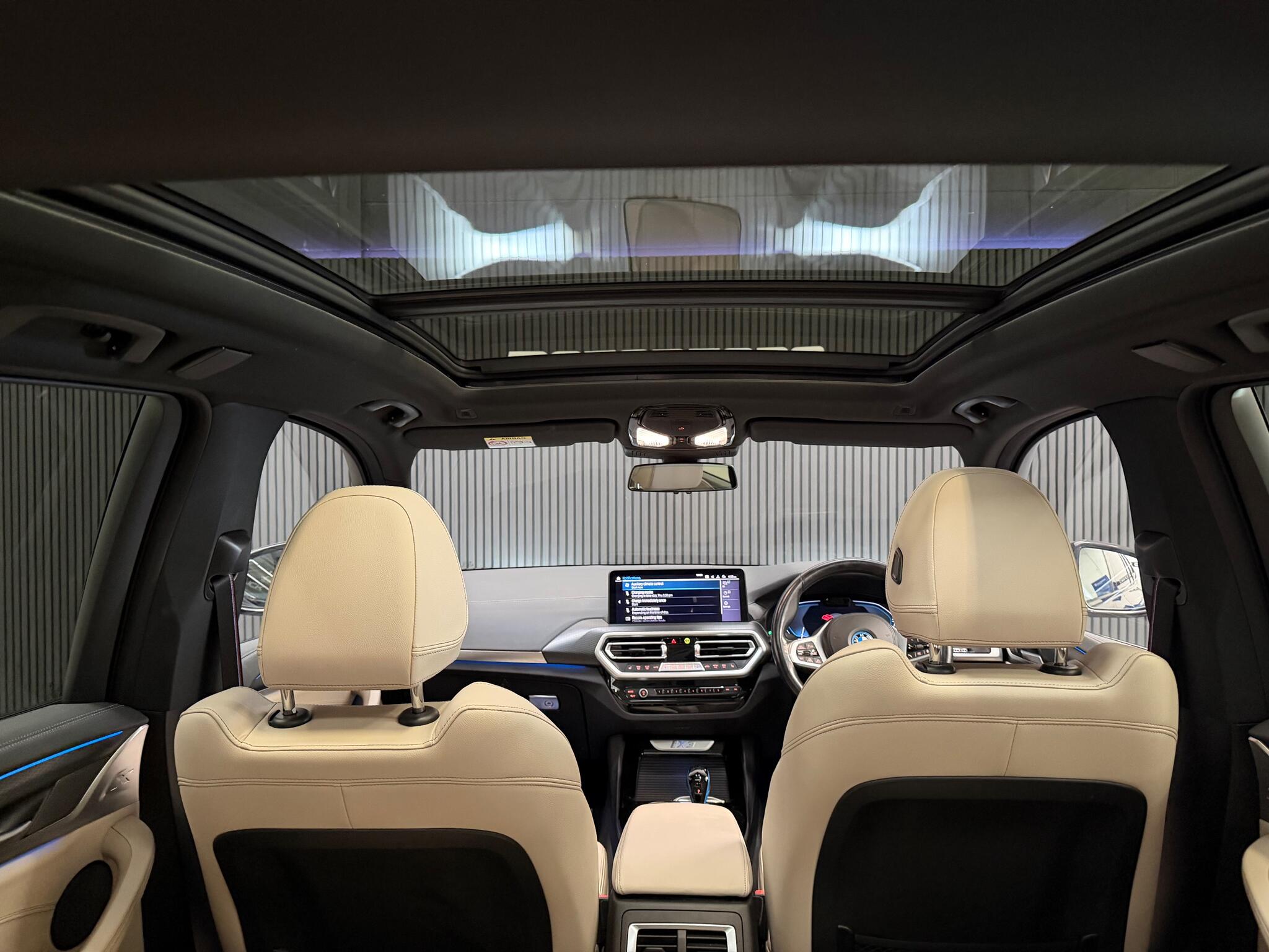 BMW Ix3 view 24