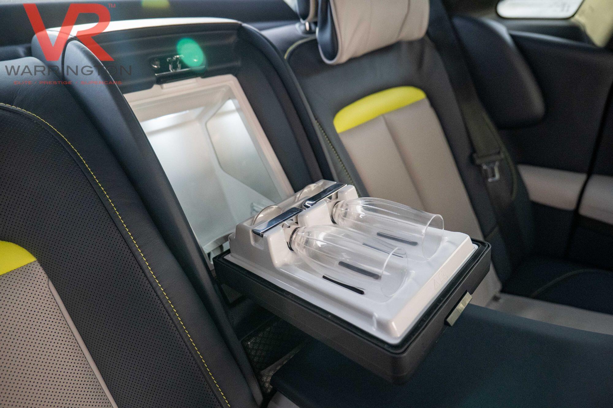 Rolls-Royce Ghost view 39