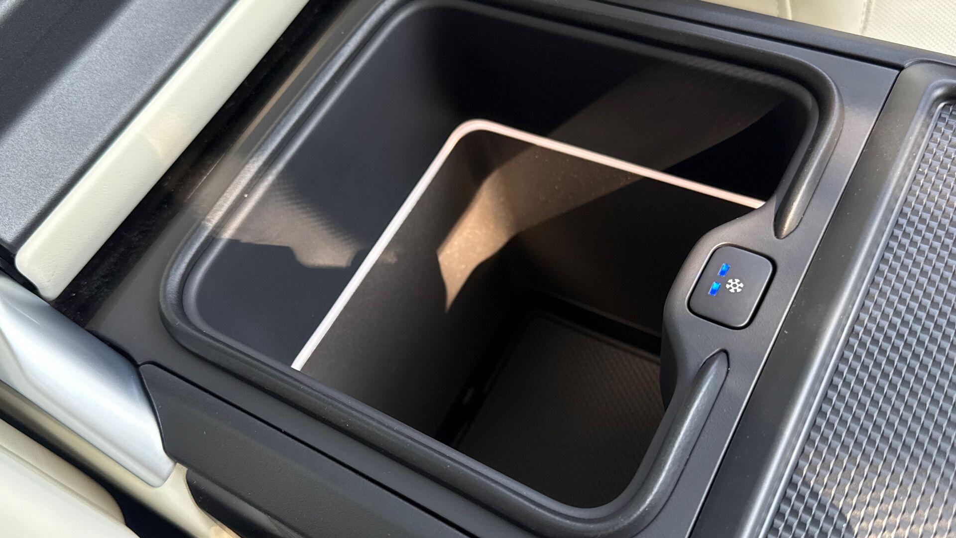 Land Rover Range Rover view 29