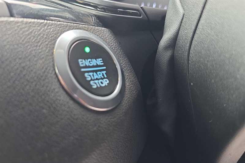 Ford Focus view 33