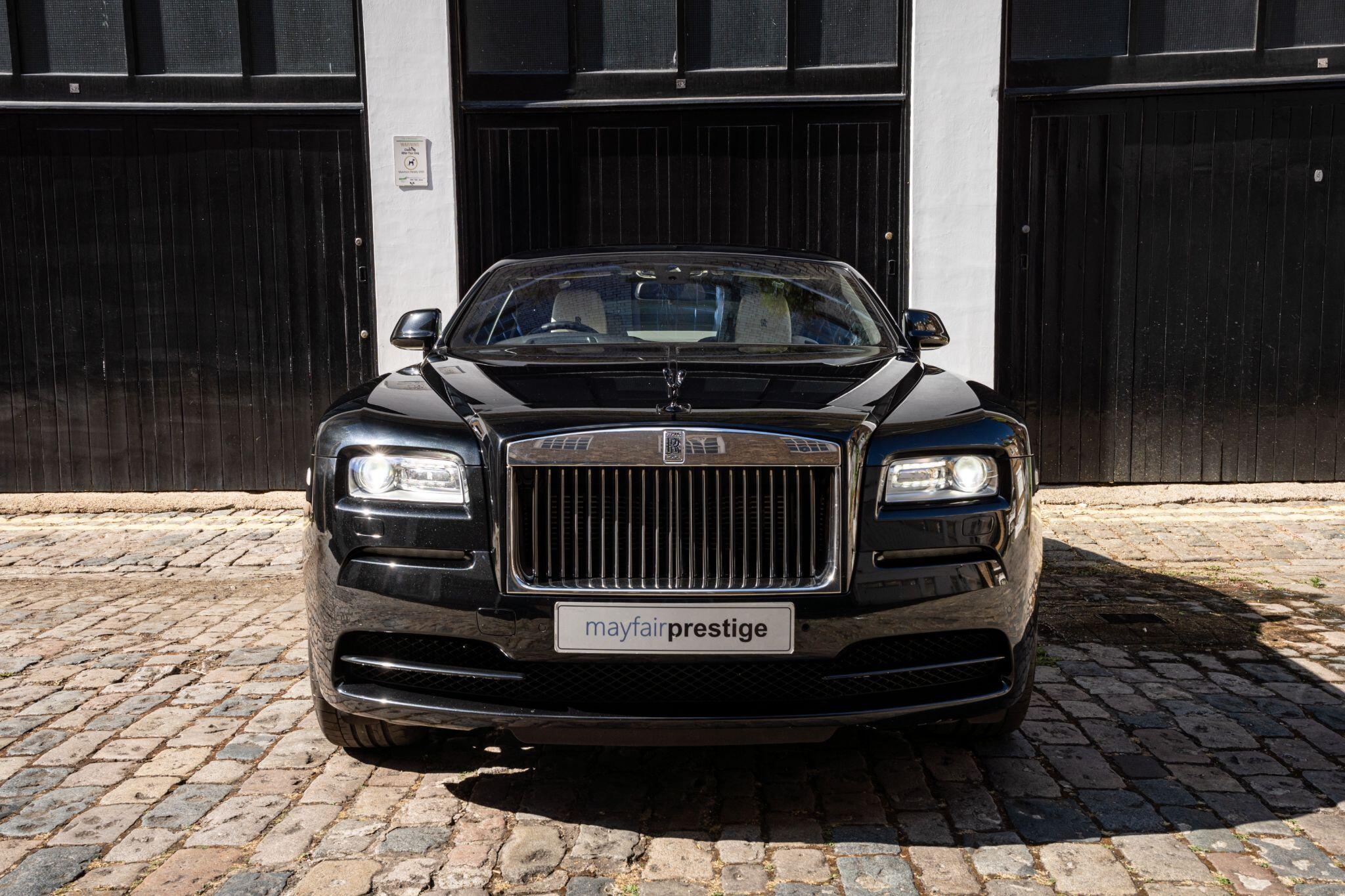 Rolls-Royce Wraith view 9