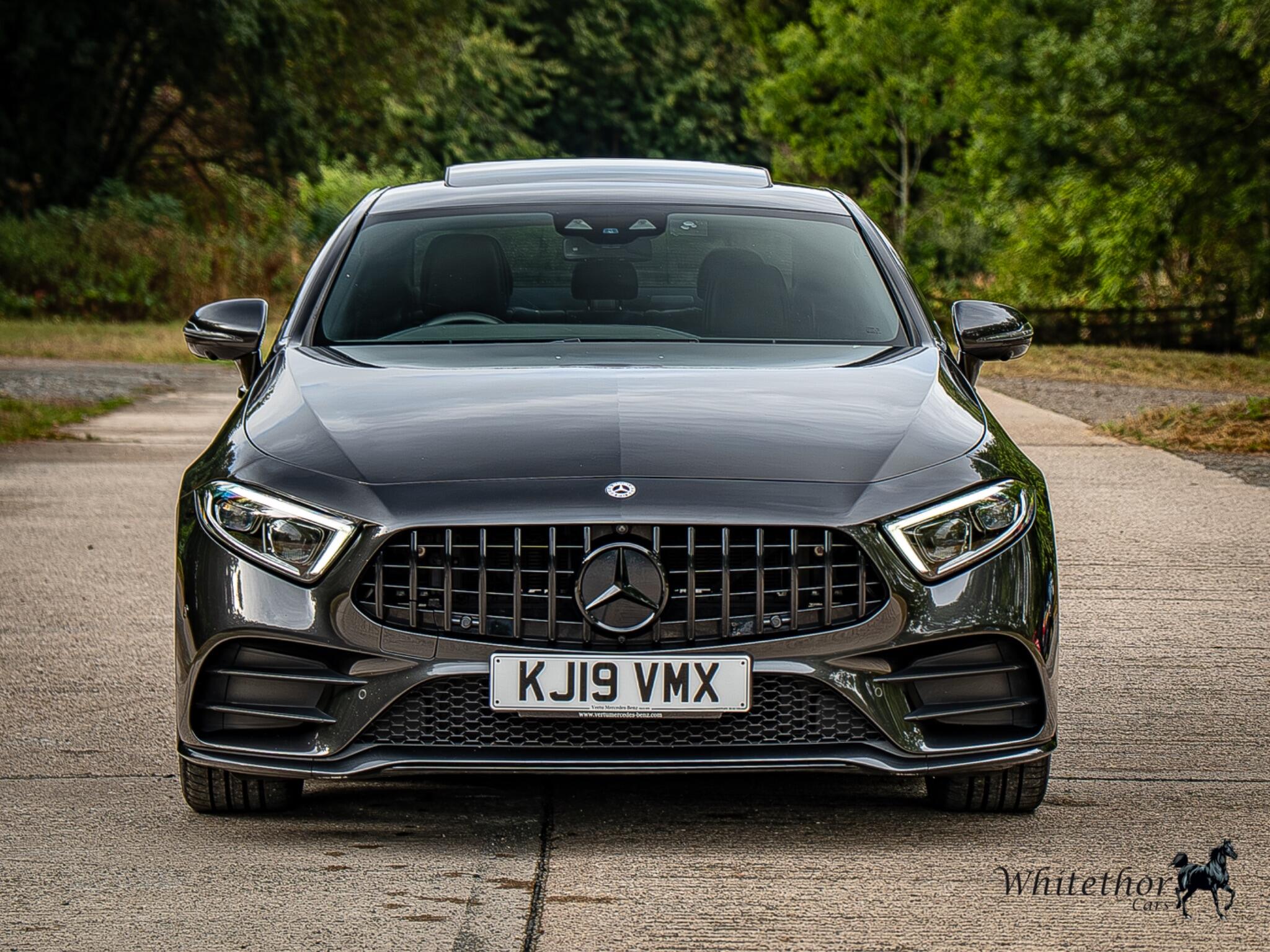Mercedes-Benz CLS view 2