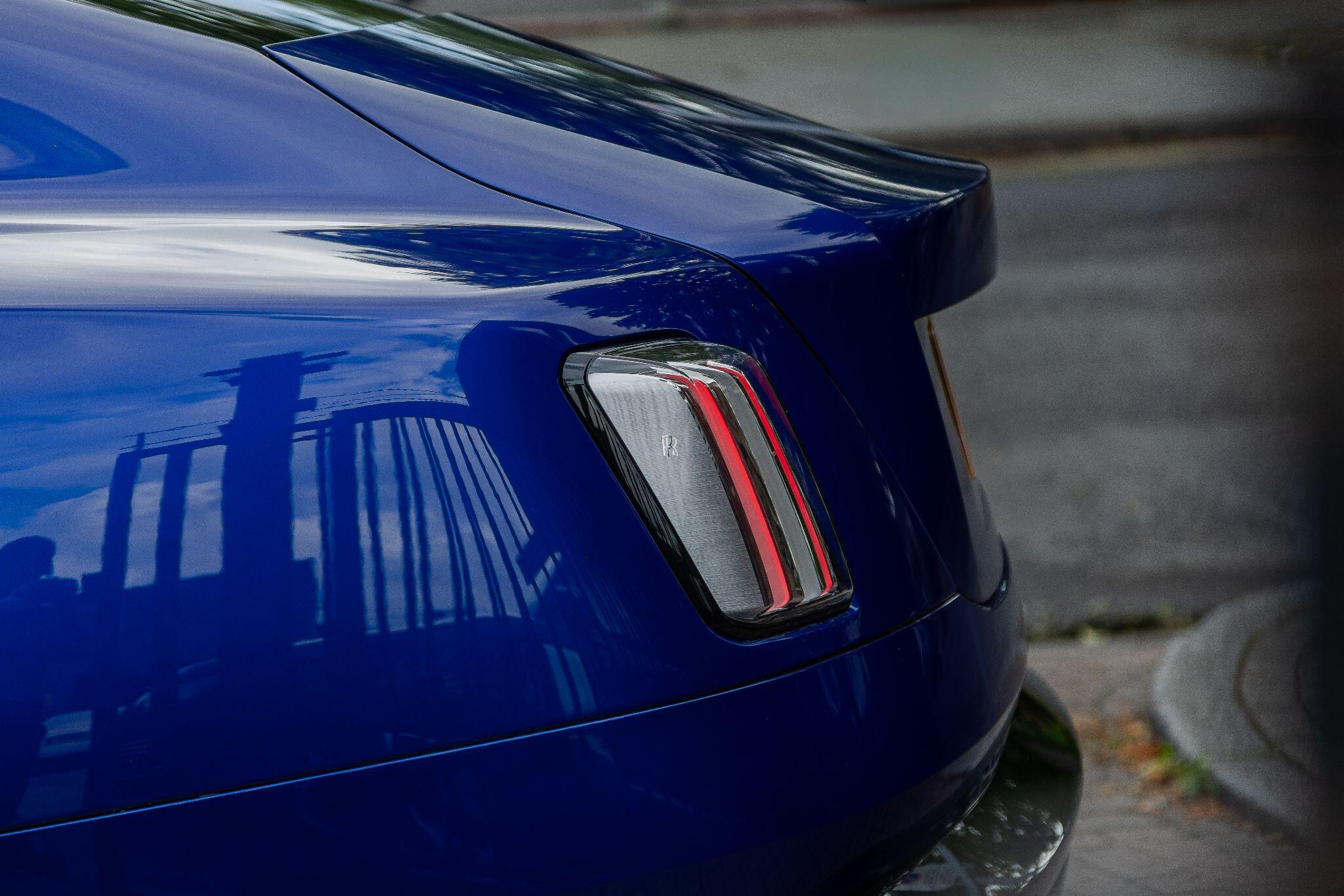 Rolls-Royce Spectre view 35
