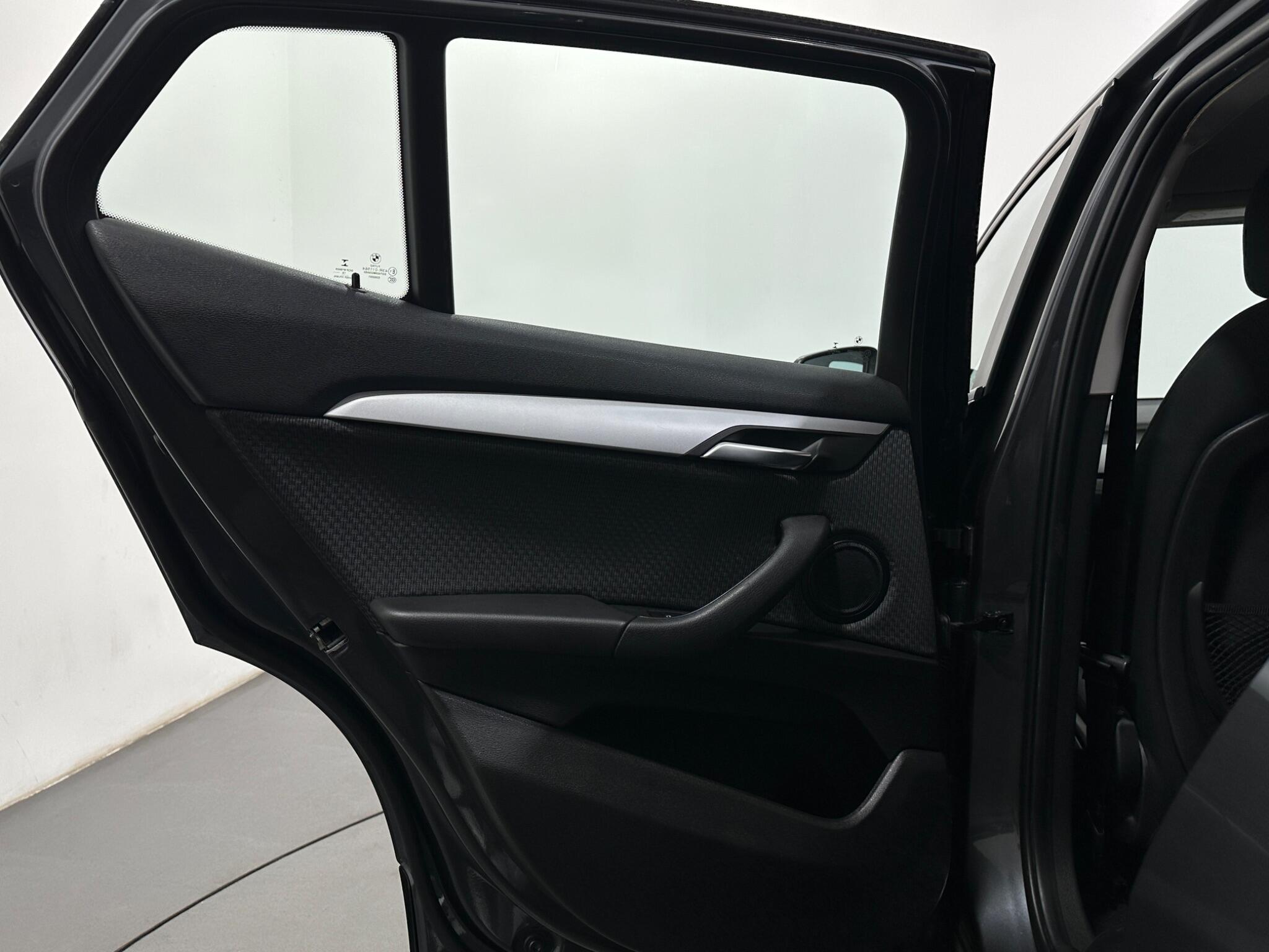 BMW X2 view 38