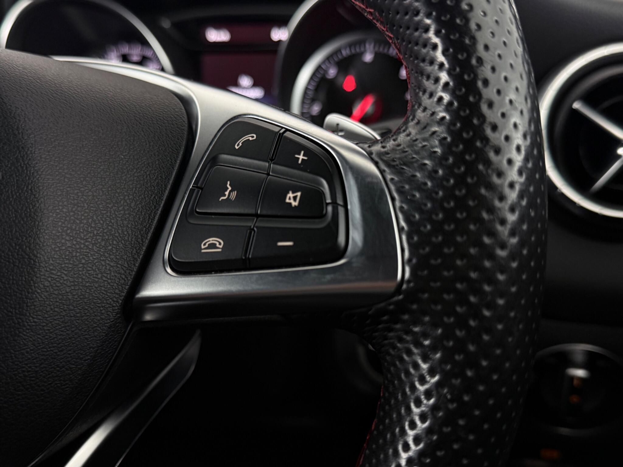 Mercedes-Benz CLA view 15