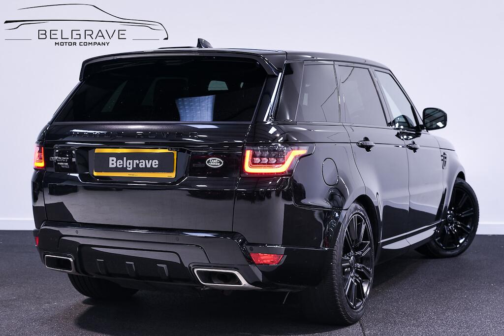 Land Rover Range Rover Sport view 3