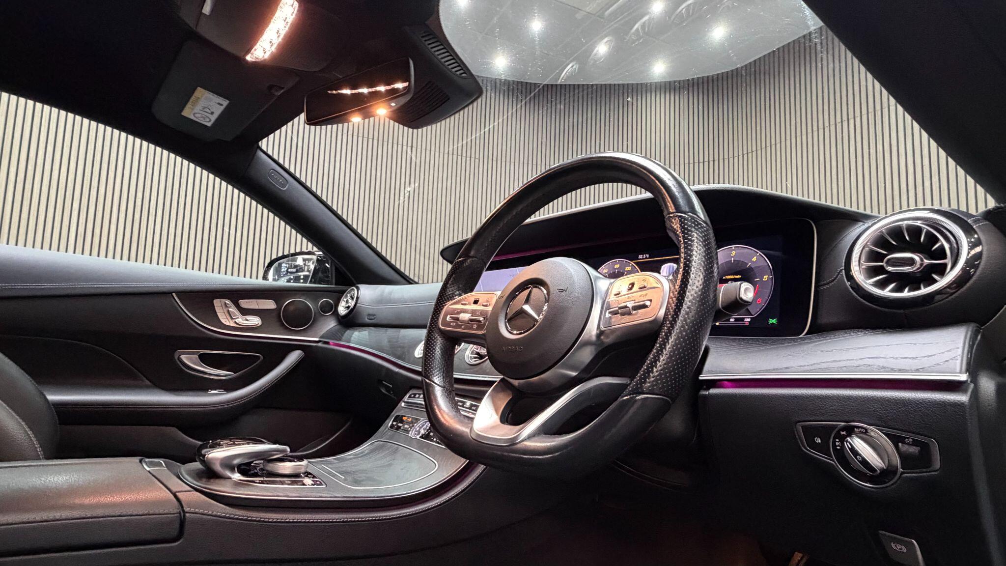 Mercedes-Benz E-Class view 11