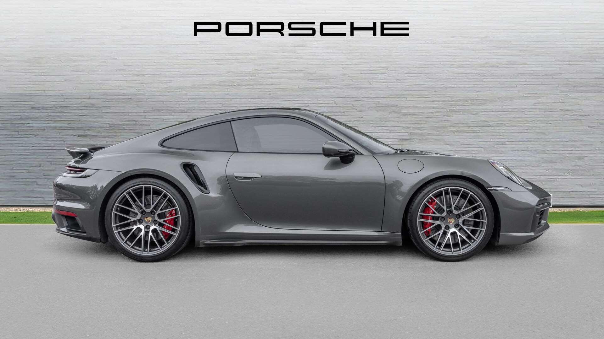Porsche Panamera view 7