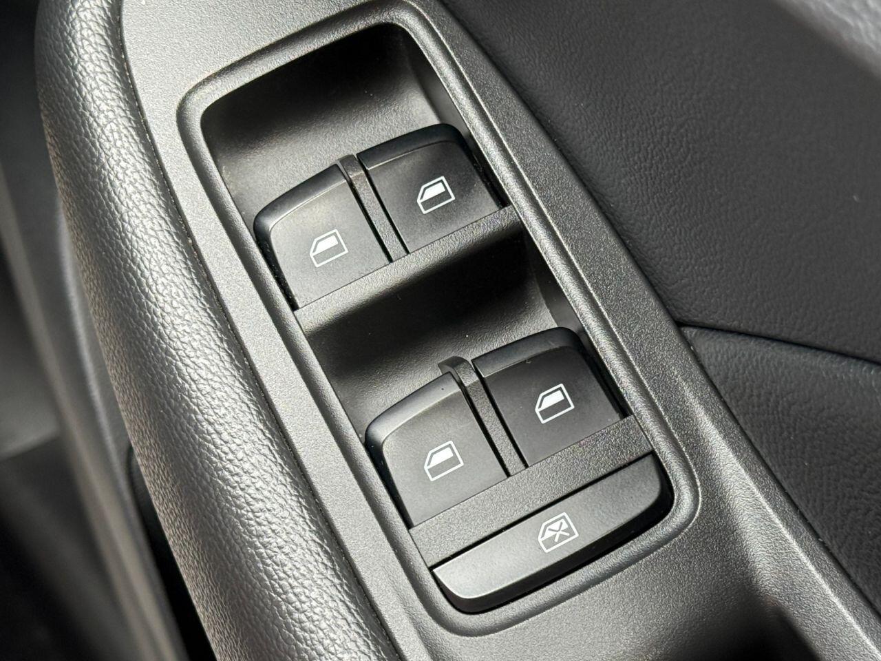 MG MG ZS view 37