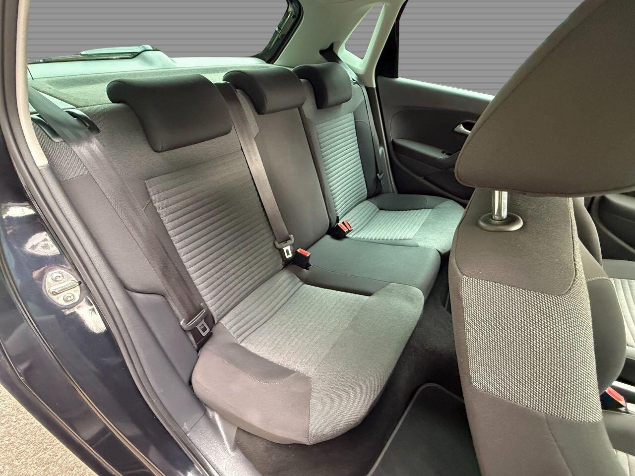 Volkswagen Polo view 23