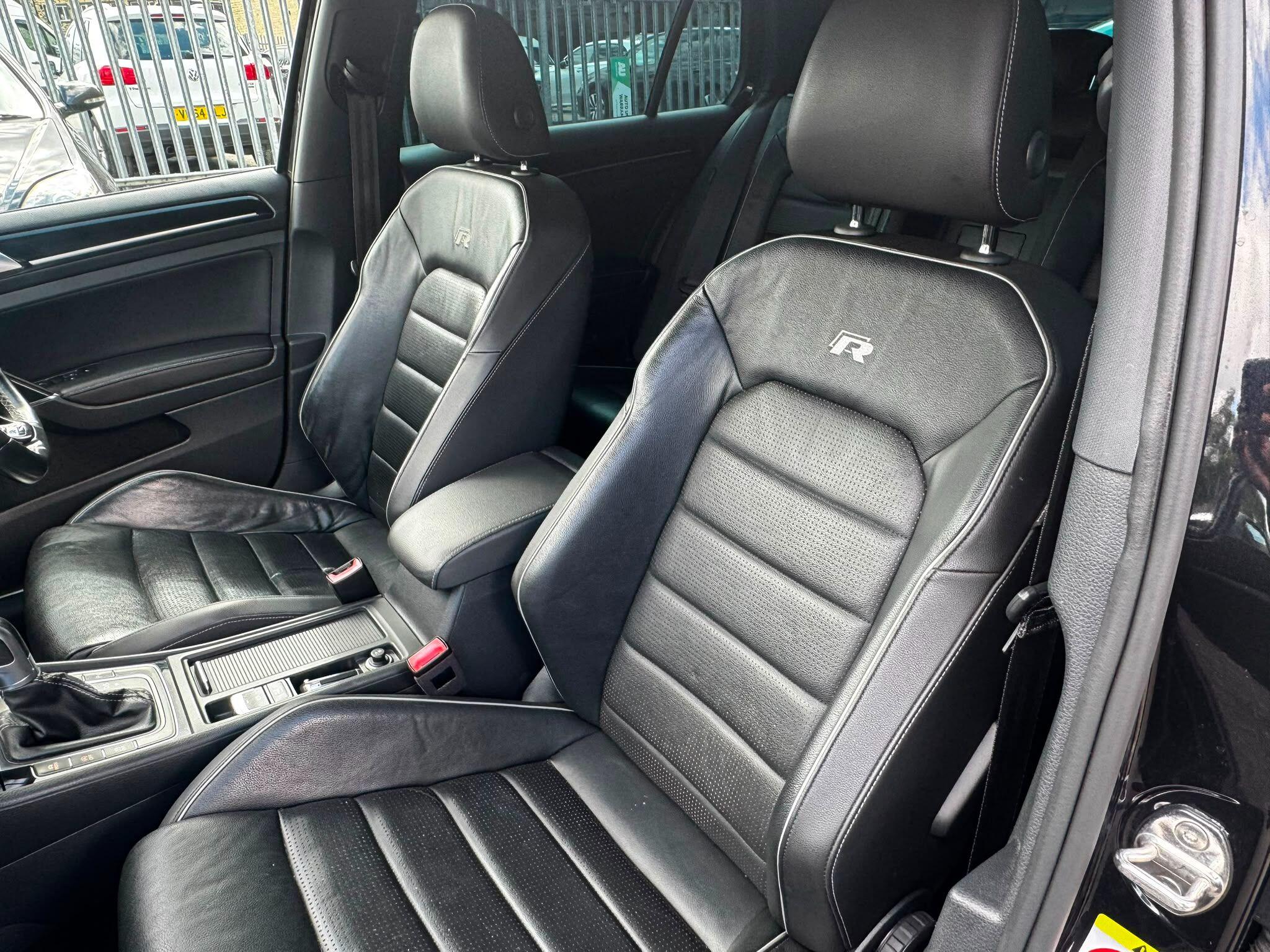 Volkswagen Golf view 49