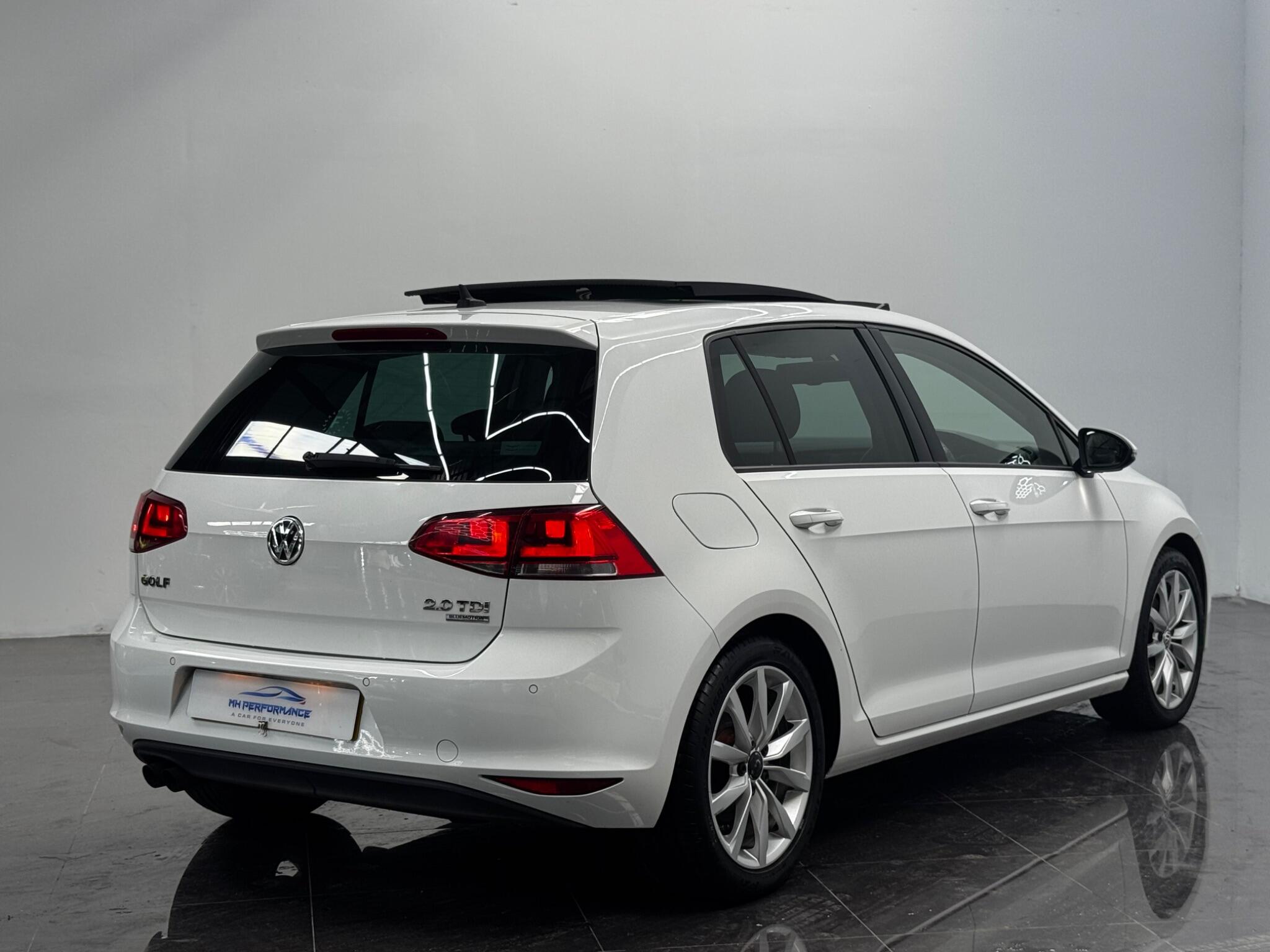 Volkswagen Golf view 61