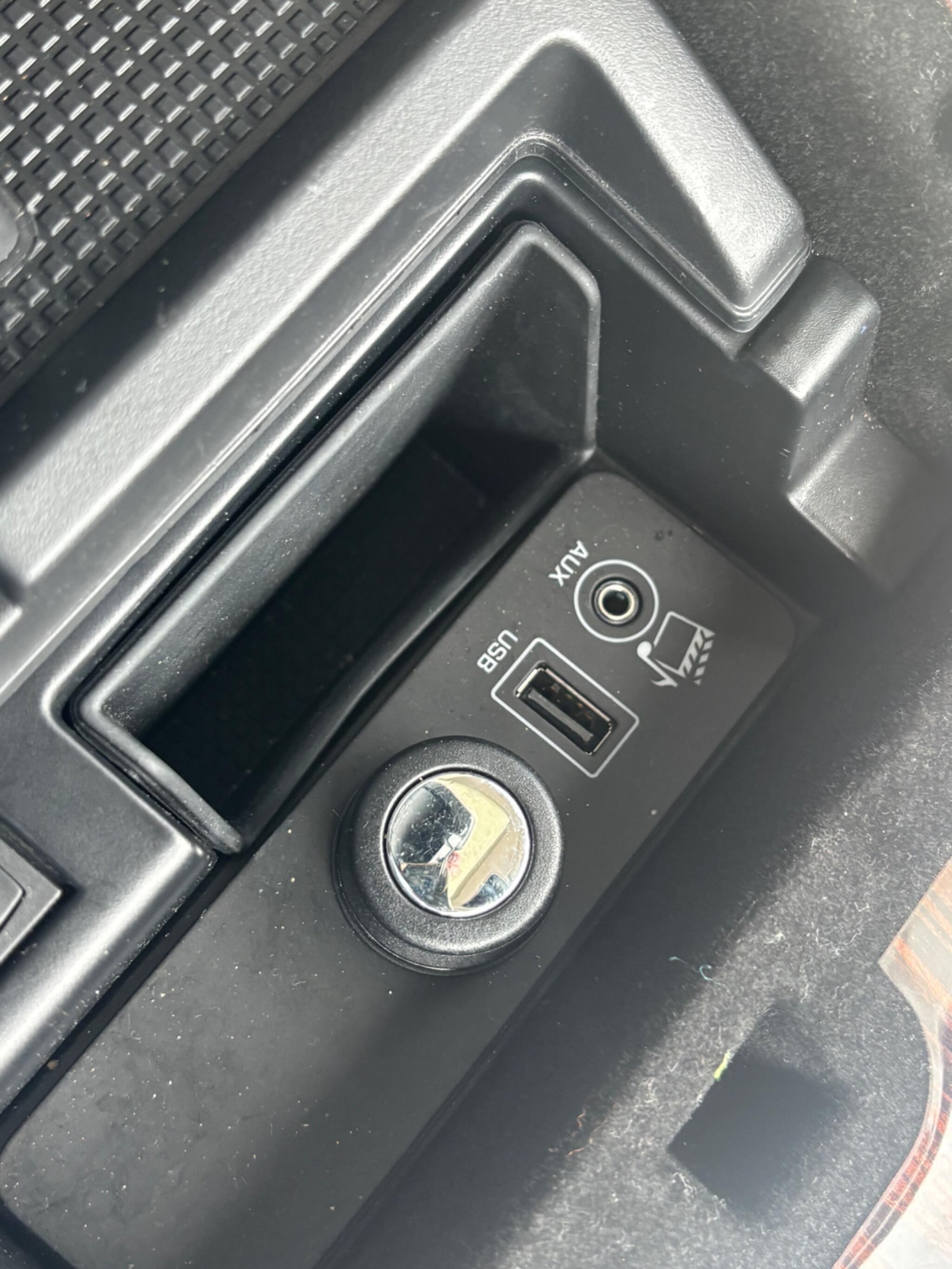 Land Rover Range Rover view 23
