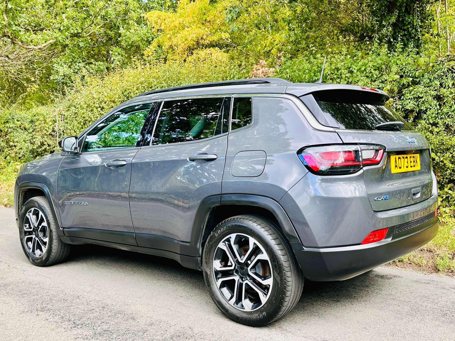 Jeep Compass view 36