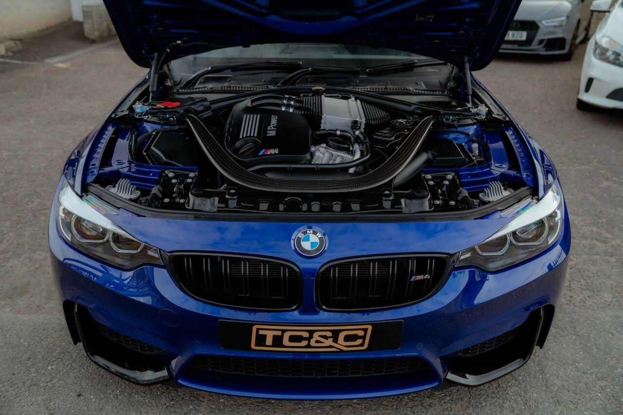 BMW M4 view 29