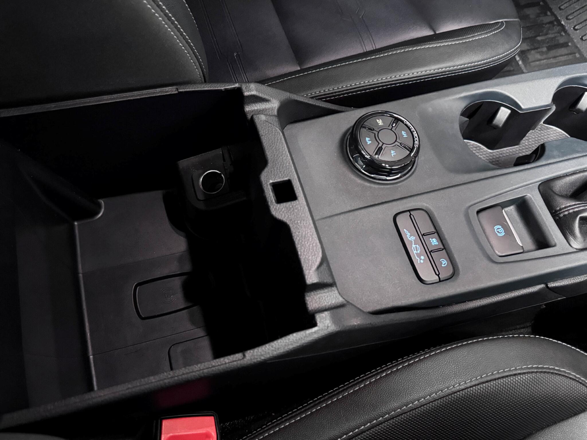 Ford Ranger view 32