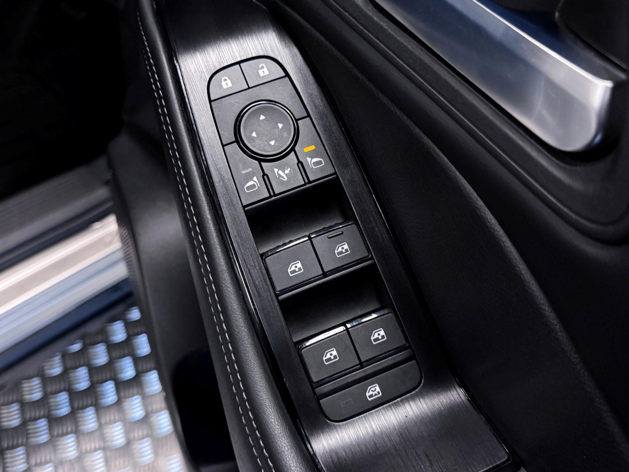 Nissan X-Trail view 22