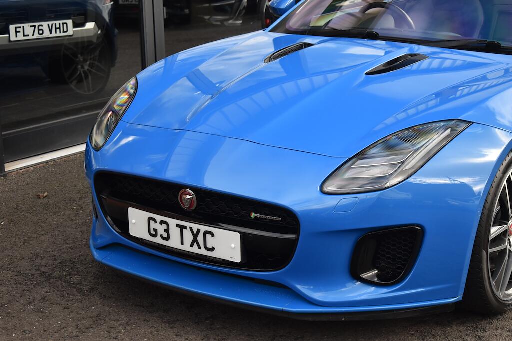 Jaguar F-Type view 21