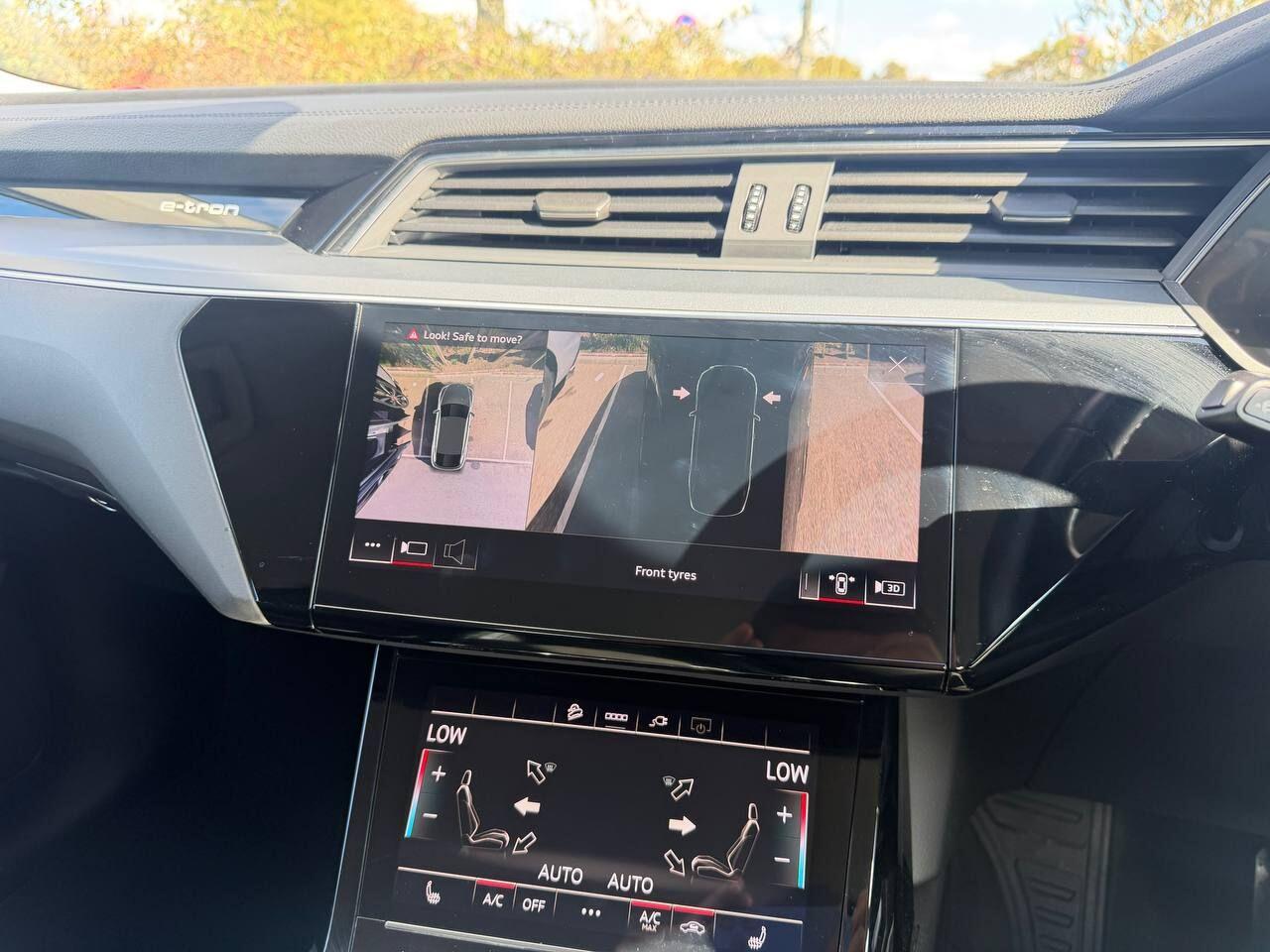 Audi E-Tron view 48