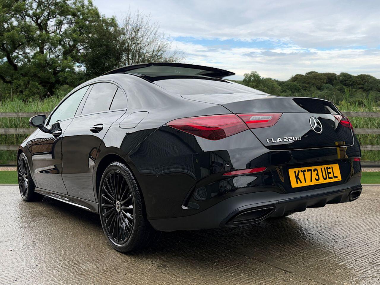 Mercedes-Benz CLA view 3