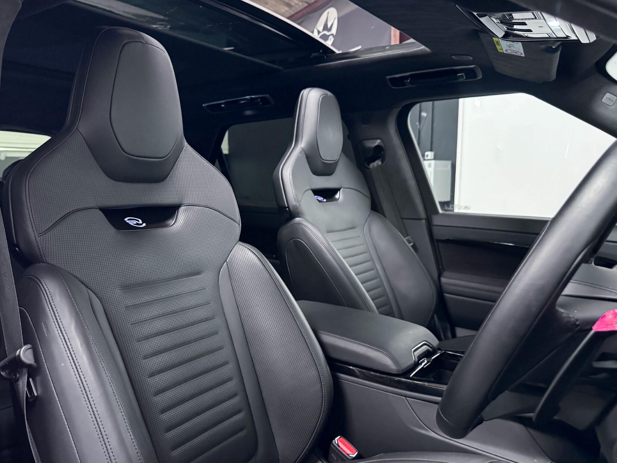 Land Rover Range Rover Sport view 42