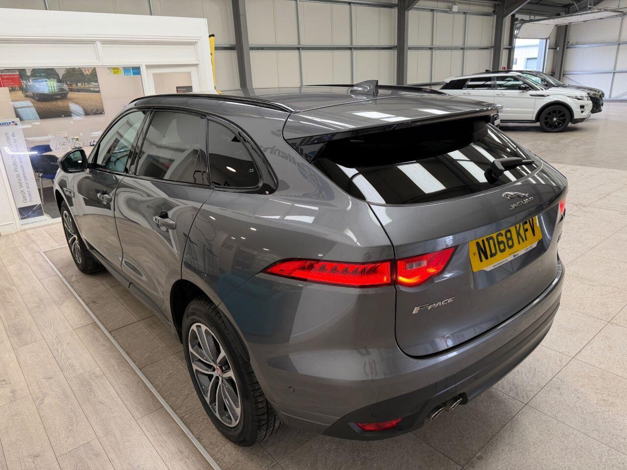 Jaguar F-Pace view 28