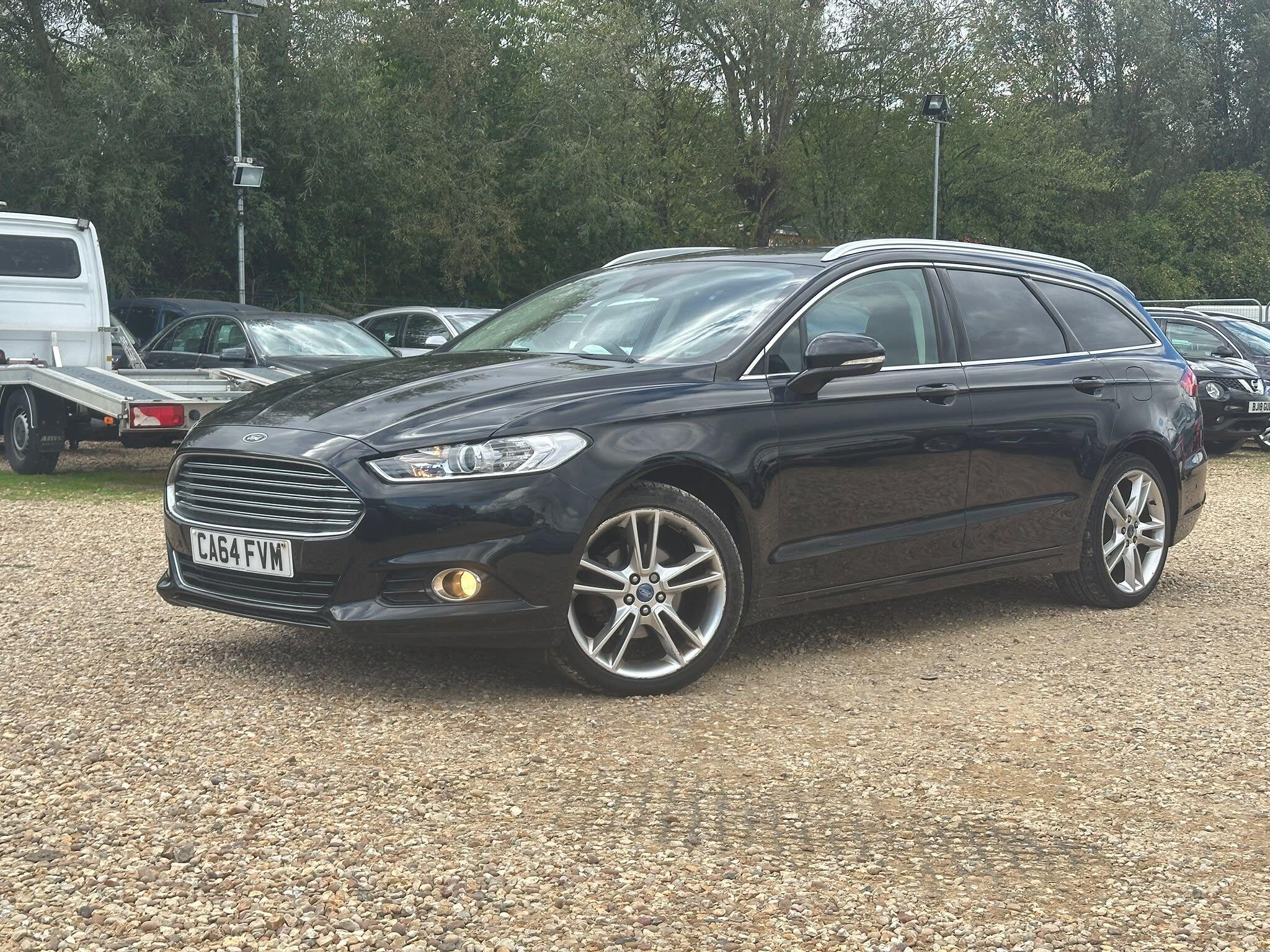 Ford Mondeo view 2