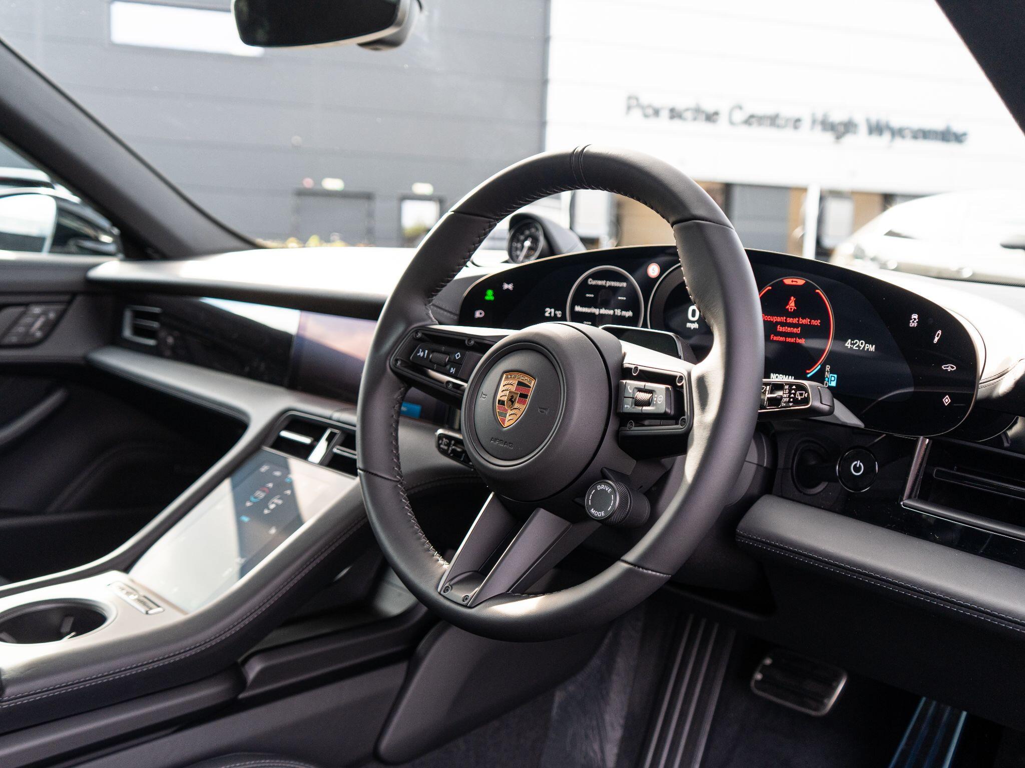 Porsche Taycan view 31