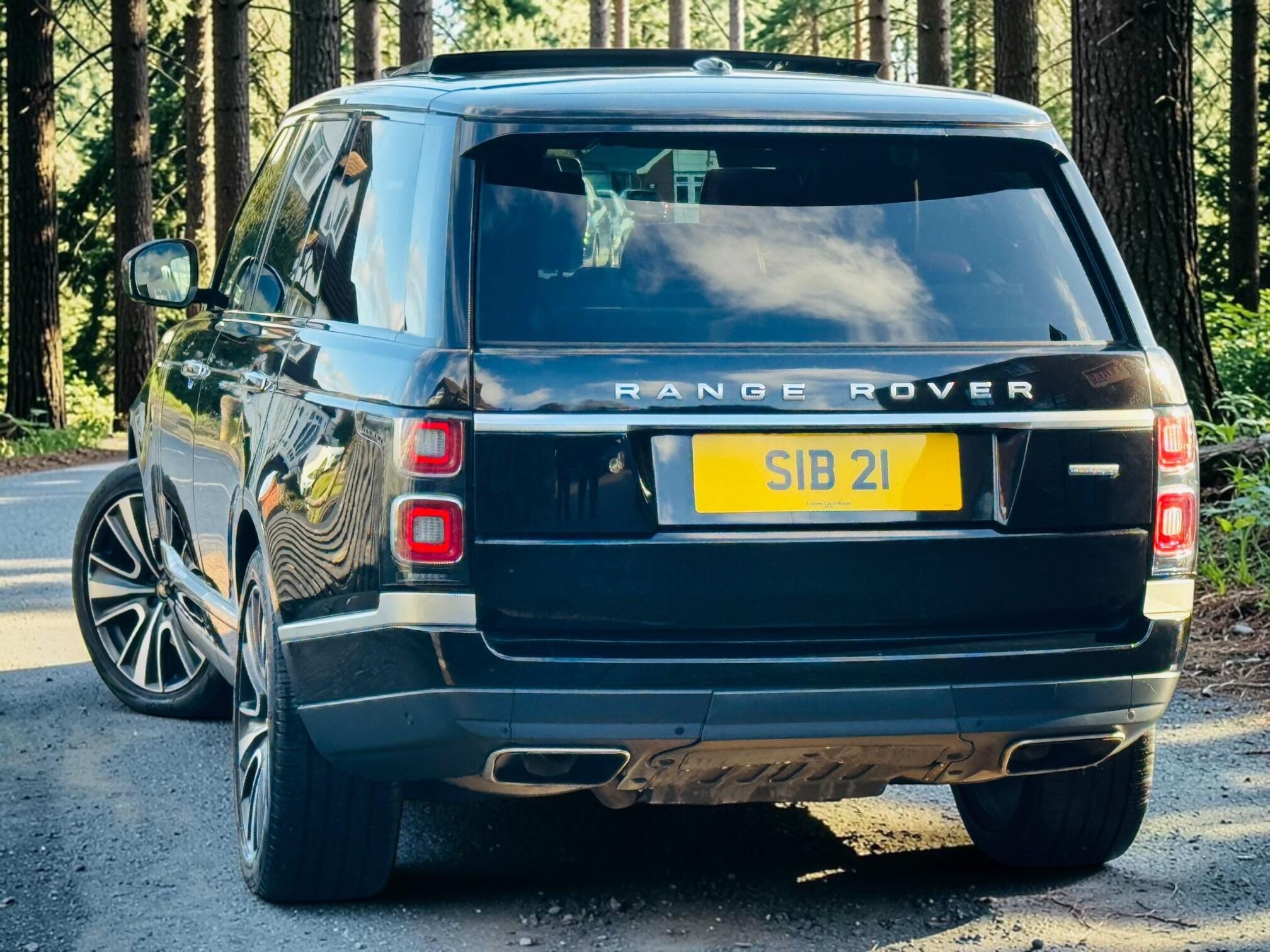 Land Rover Range Rover view 12