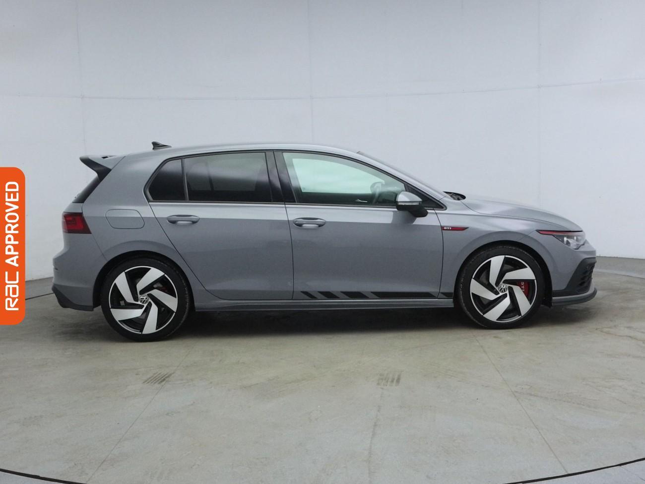 Volkswagen Golf view 6