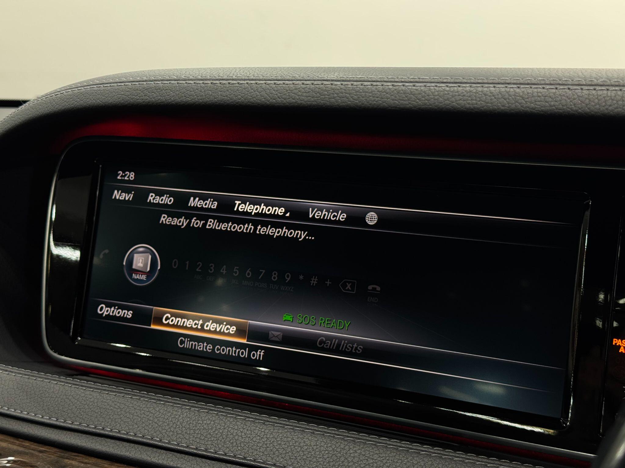Mercedes-Benz S-Class view 35