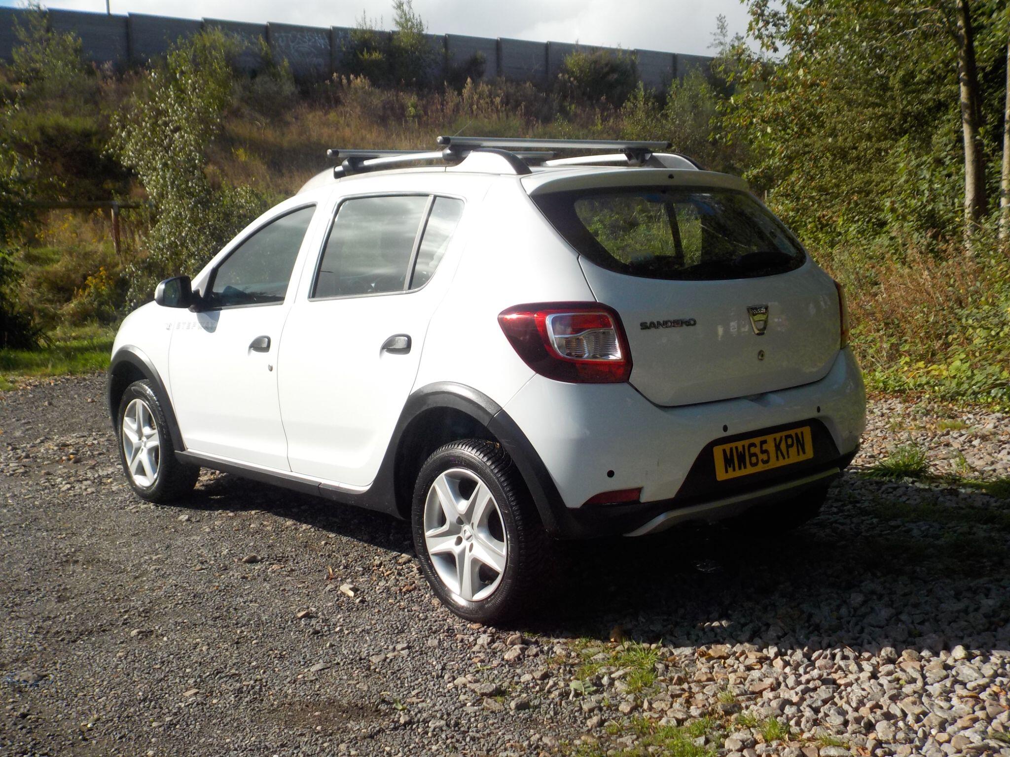 Dacia Sandero Stepway 0.9 TCe Laureate Euro 6 (s/s) 5dr